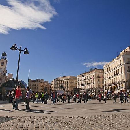 Puerta Del Sol Rooms Madrid Exterior photo