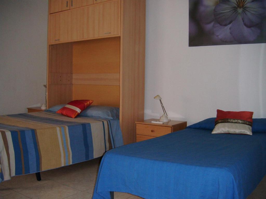 Puerta Del Sol Rooms Madrid Room photo