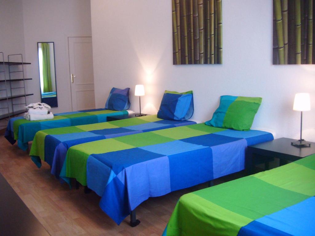 Puerta Del Sol Rooms Madrid Room photo